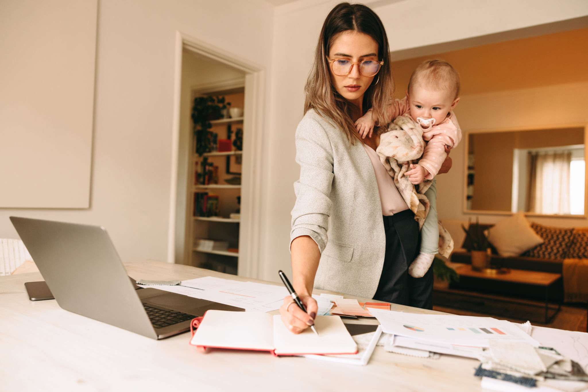 woman balancing work family