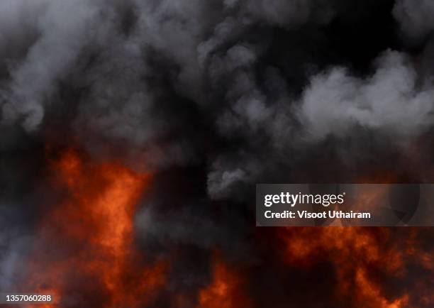 smoke background,sparkles,flame and light. - fumer du tabac photos et images de collection