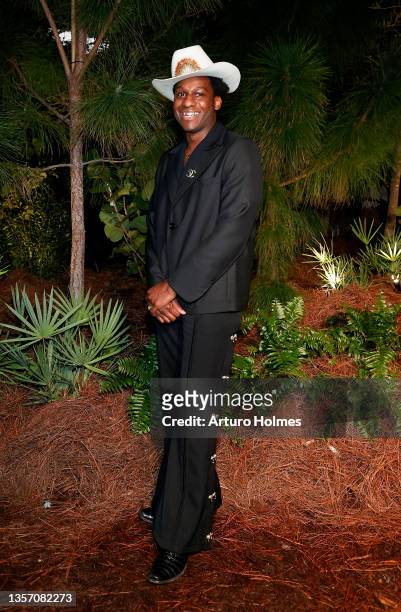 Leon Bridges attends the CHANEL Dinner to celebrate FIVE ECHOES By Es Devlin at Jungle Plaza in the Miami Design District on December 03, 2021 in...