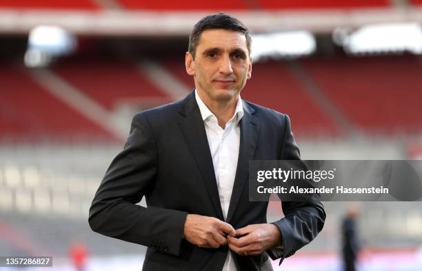 Tayfun Korkut, Head Coach of Hertha Berlin looks on ahead of the Bundesliga match between VfB Stuttgart and Hertha BSC at Mercedes-Benz Arena on...