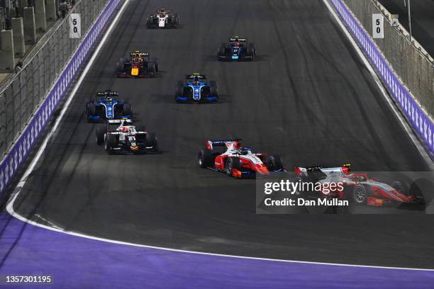 Oscar Piastri of Australia and Prema Racing leads Robert Shwartzman of Russia and Prema Racing and the rest of the field at the restart during the...