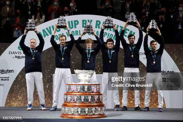 Captain Shamil Tarpischev, Danil Medvedev, Andrey Rublev, Aslan Karatsev, Karen Kachanov and Evgeny Donskoy of The Russian Tennis Federation...