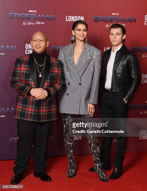 Jacob Batalon, Zendaya and Tom Holland attend a photocall for "Spiderman: No Way Home" at The Old Sessions House on December 05, 2021 in London,...