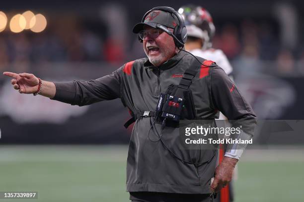 Head coach Bruce Arians of the Tampa Bay Buccaneers reacts during the fourth quarter against the Atlanta Falcons at Mercedes-Benz Stadium on December...