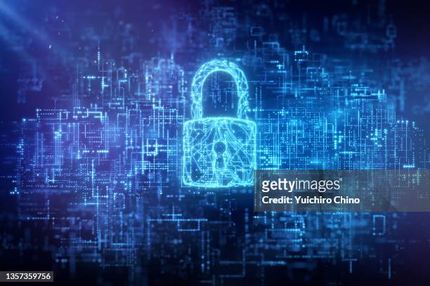 security padlock on digital circuitry background - vírus informático - fotografias e filmes do acervo
