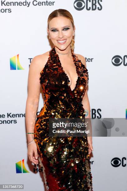 Scarlett Johanssonattends the 44th Kennedy Center Honors at The Kennedy Center on December 05, 2021 in Washington, DC.