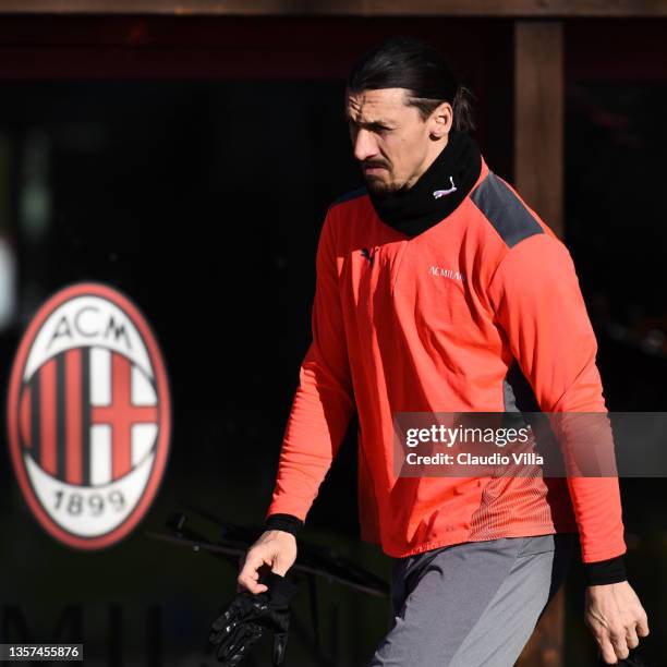 Zlatan Ibrahimovic of AC Milan in action during a training session at Milanello on December 06, 2021 in Cairate, Italy.