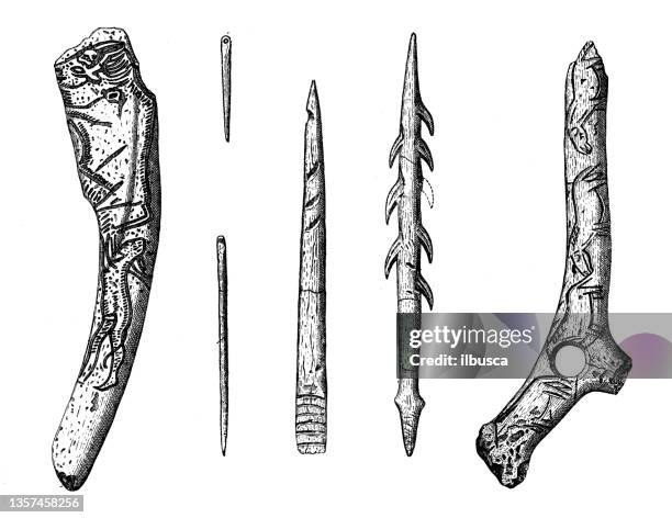 antique illustration: magdalenian era tools and weapons - early homo sapiens 幅插畫檔、美工圖案、卡通及圖標