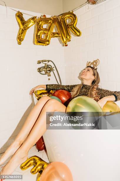 afterparty - messy house after party stock pictures, royalty-free photos & images