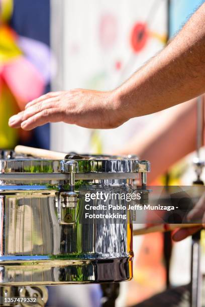 drums - drum kit stock pictures, royalty-free photos & images