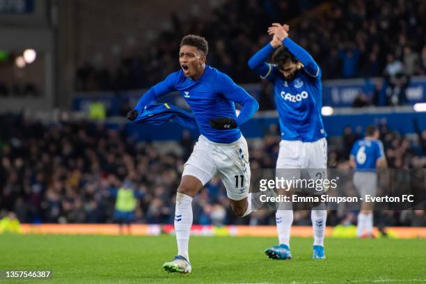 Demarai Gray of Everton celebrates scoring his teams second goal during the Premier League match between Everton and Arsenal at Goodison Park on...