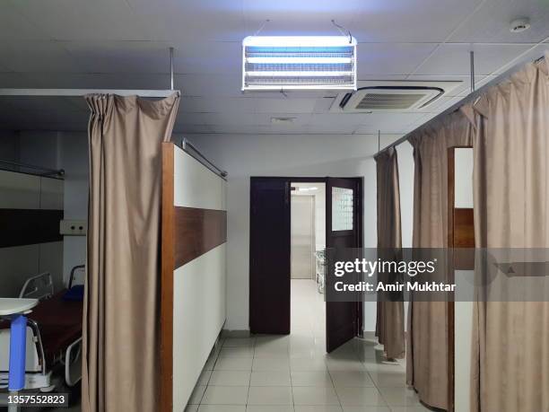 Ward Ceiling 226 Hospital Room Ceiling Stock Photos, High-Res Pictures, and Images ...