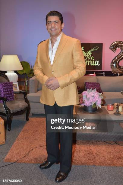 Víctor García poses during the first taping of 'A Ritmo de Bohemia' at Estudios Churubusco on December 6, 2021 in Mexico City, Mexico.