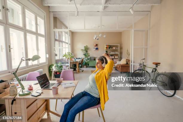 Old Programmer Lady 400 Older Woman Computer Code Stock Photos, High-Res Pictures, and ...