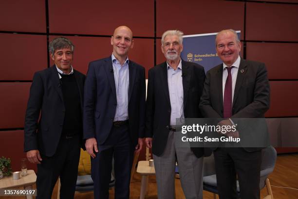 Moderator and physicist Ranga Yogeshwar, Benjamin List, Laureate of the 2021 Nobel Prize in Chemistry, Klaus Hasselmann, Laureate of the 2021 Nobel...