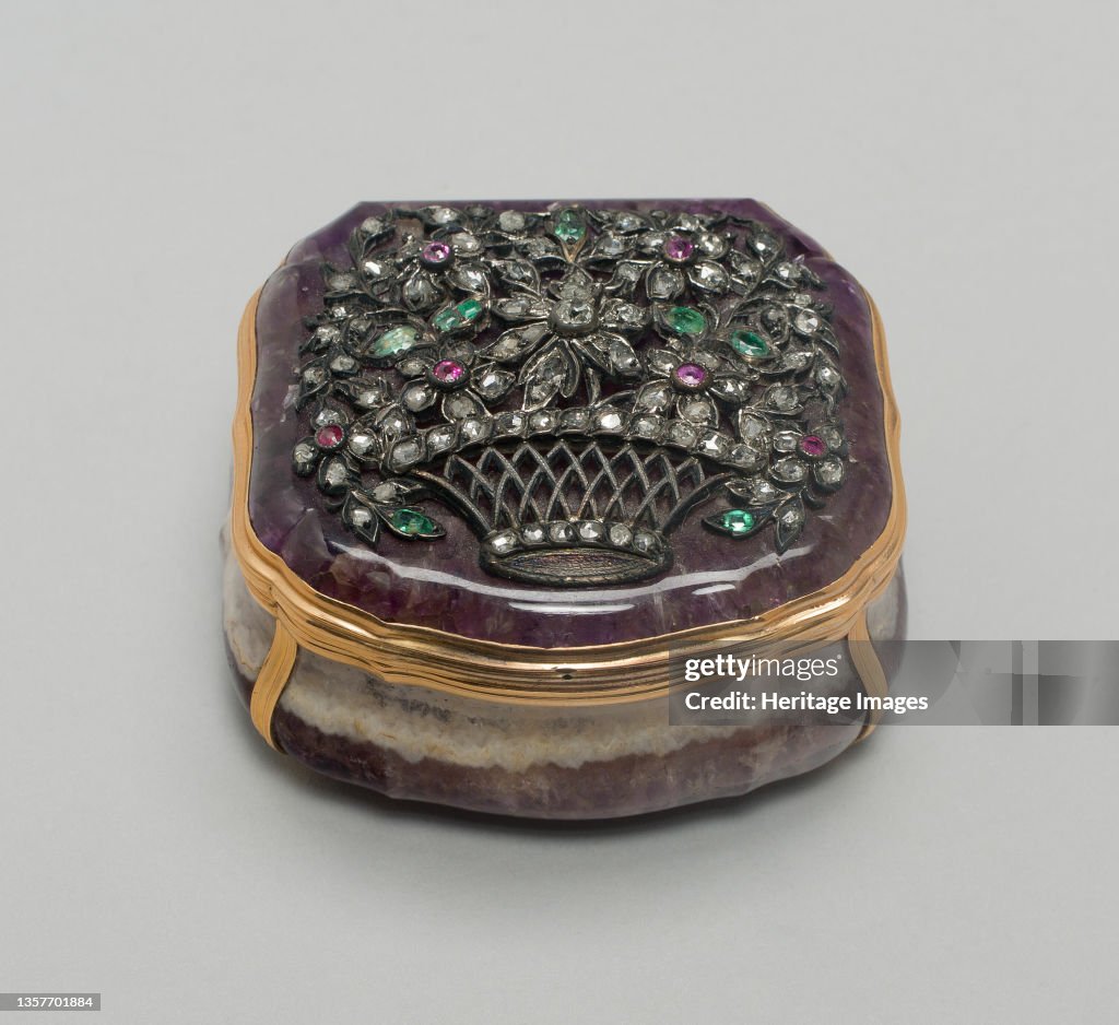 Snuff Box