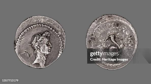 Denarius (Coin) Portraying Julius Caesar Denarius (Coin) Portraying Julius Caesar