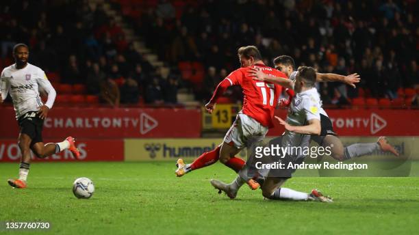 Alex Gilbey of Charlton Athletic scores their side's second goal during the Sky Bet League One match between Charlton Athletic and Ipswich Town at...