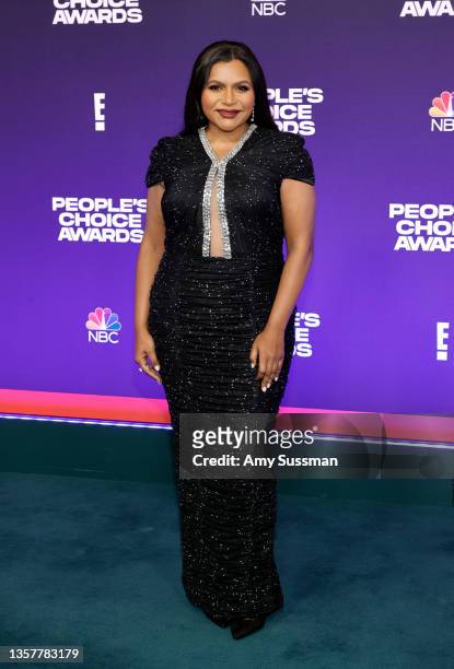 Mindy Kaling attends the 47th Annual People's Choice Awards at Barker Hangar on December 07, 2021 in Santa Monica, California.