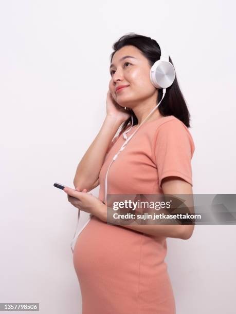 Stomach Noises Photos and Premium High Res Pictures - Getty Images