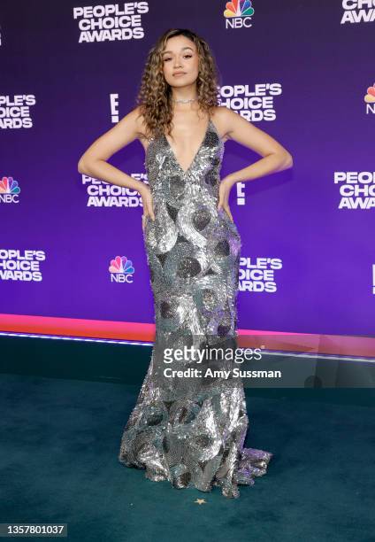 Madison Bailey attends the 47th Annual People's Choice Awards at Barker Hangar on December 07, 2021 in Santa Monica, California.