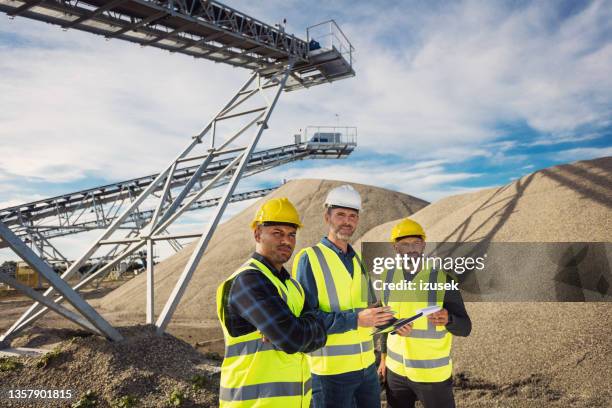 open-pit mine workers - open pit mine stock pictures, royalty-free photos & images