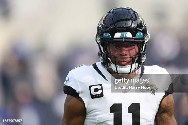 Marvin Jones of the Jacksonville Jaguars warms up before the game against the Los Angeles Rams at SoFi Stadium on December 05, 2021 in Inglewood,...