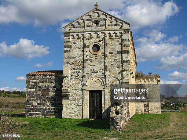 chiesa di san michele di salvenero - ploaghe stock pictures, royalty-free photos & images