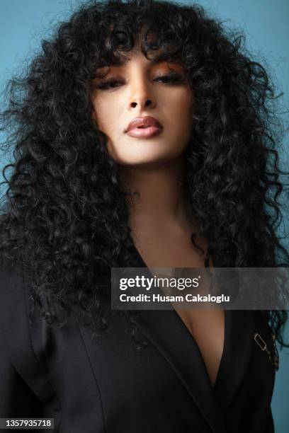 Curly Model Curly Haired Models Photos and Premium High Res Pictures - Getty Images