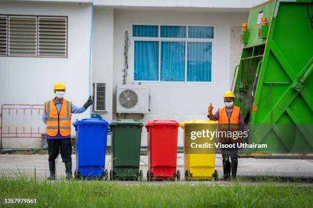 Garnbage 394 Large Garbage Bag Stock Photos, High-Res Pictures, and Images ...