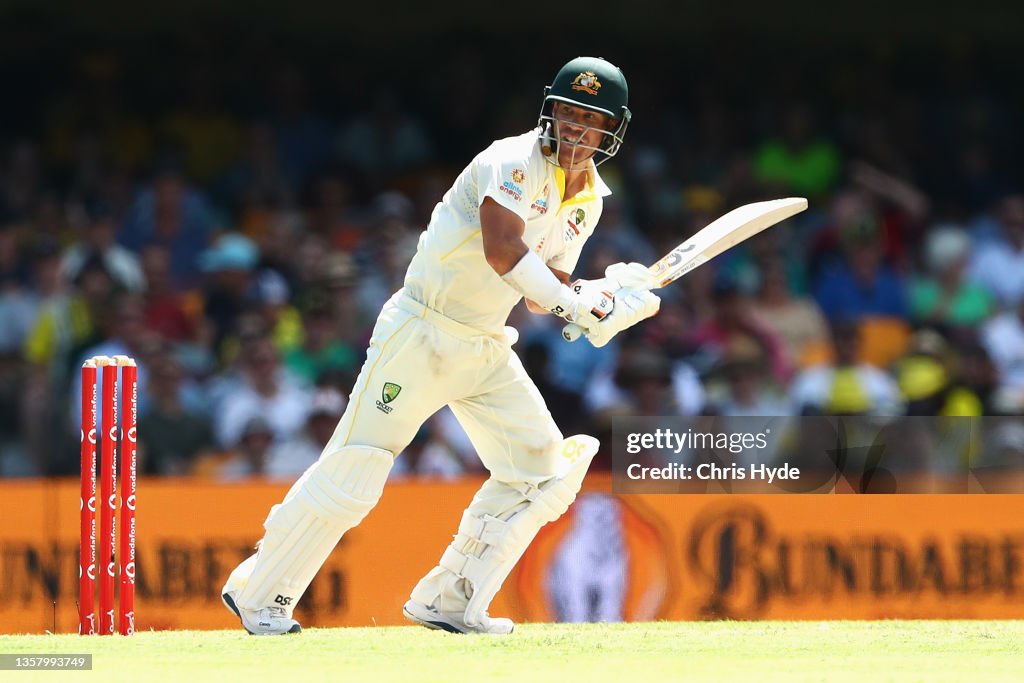 Australia v England - 1st Test: Day 2
