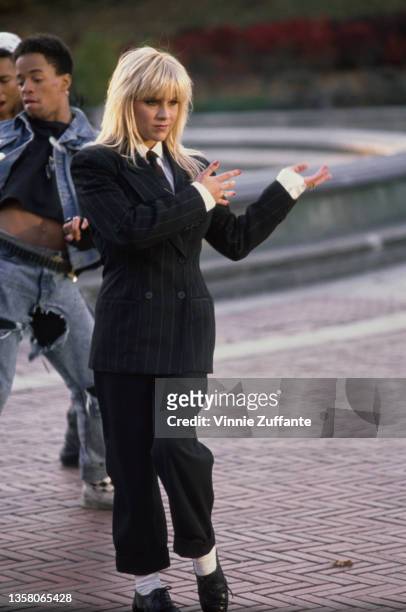 British singer and glamour model Samantha Fox filming the promotional video for her single 'I Wanna Have Some Fun' in New York City, New York, 1987.