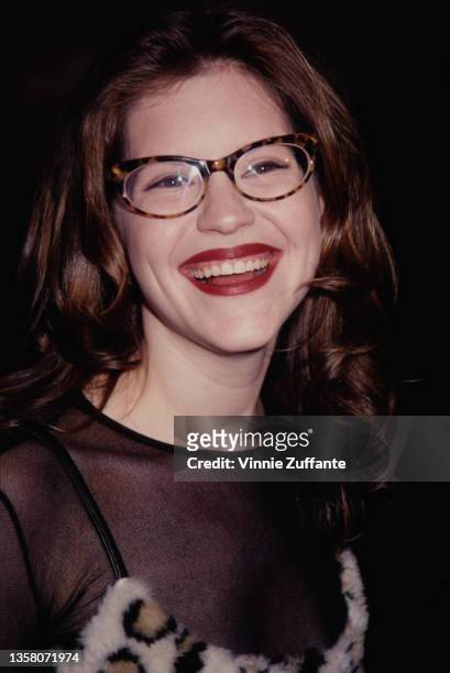 American singer-songwriter and musician Lisa Loeb attends the 1994 MTV Video Music Awards, held at Radio City Music Hall in New York City, New York,...