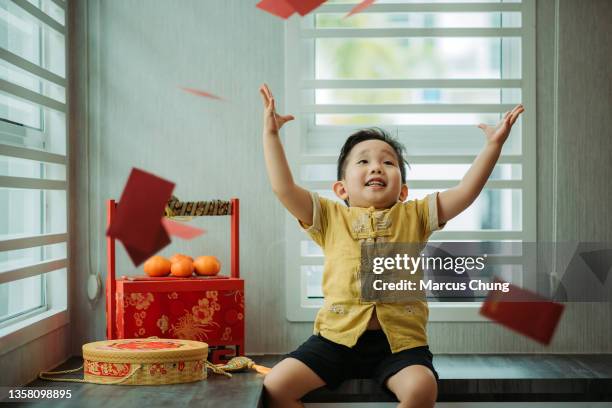 15,261 Throw Boxes Stock Photos, High-Res Pictures, and Images - Getty ...