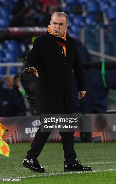 Fatih Terim head coach of Galatasaray gestures during the UEFA Europa League group E match between SS Lazio and Galatasaray at Olimpico Stadium on...