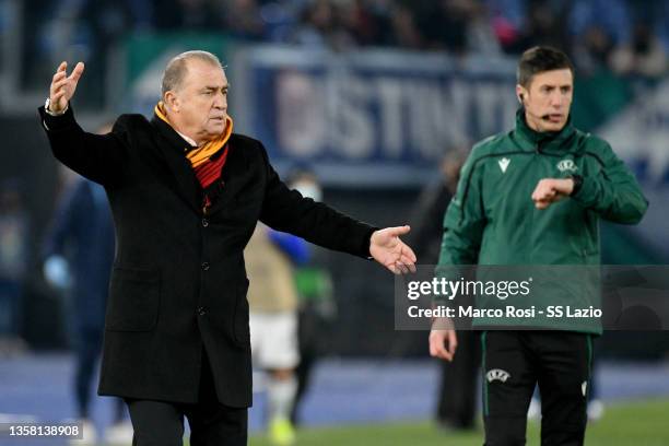 Galatasaray head coach Fatih Terim during the UEFA Europa League group E match between SS Lazio and Galatasaray at Olimpico Stadium on December 09,...