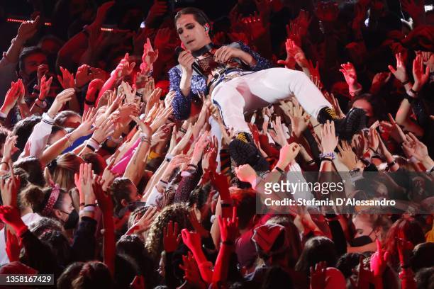 Damiano David of Maneskin performs at the final night of the 15th X Factor 2021 Tv Show at Mediolanum Forum of Assago on December 09, 2021 in Milan,...