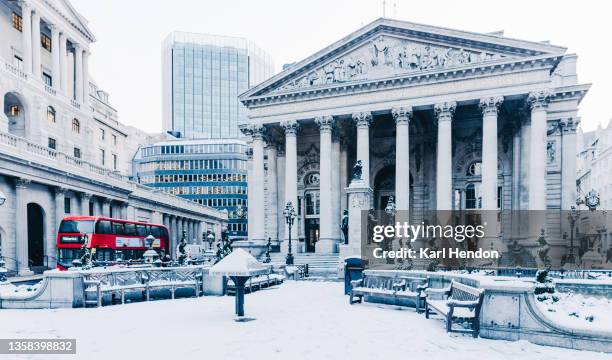 a daytime view of london in the snow - stock photo - bank of england stock-fotos und bilder