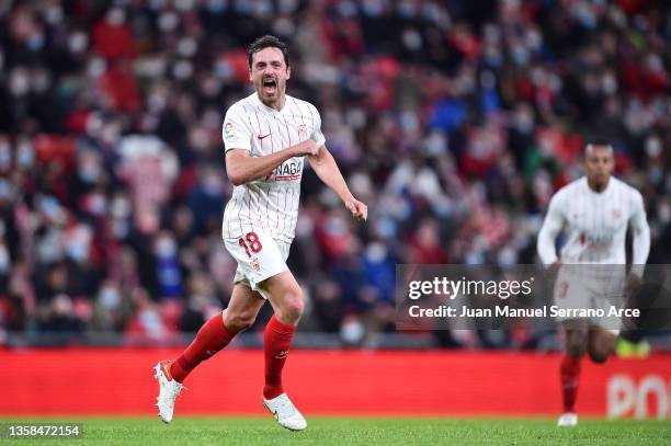 Thomas Delaney of Sevilla celebrates after scoring their side's first goal during the La Liga Santander match between Athletic Club and Sevilla FC at...