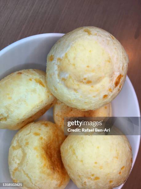 brazilian cheese bread - pão de queijo stock pictures, royalty-free photos & images