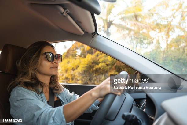 travel and tourism - latin american and hispanic ethnicity driver stock pictures, royalty-free photos & images