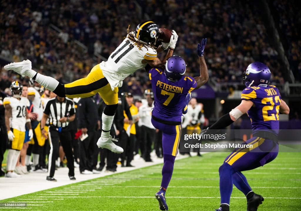 Pittsburgh Steelers v Minnesota Vikings