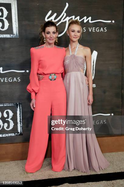 Faith Hill and Isabel May attend Paramount+ and 101 Studios world premiere of "1883" at Wynn Las Vegas on December 11, 2021 in Las Vegas, Nevada.