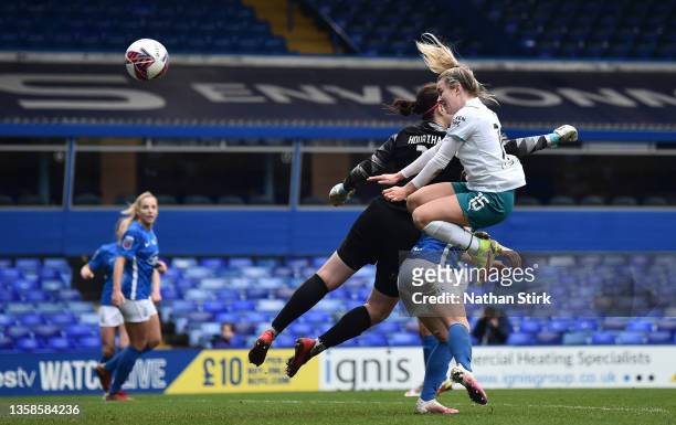 Lauren Hemp of Manchester City Women scores their second goal during the Barclays FA Women's Super League match between Birmingham City Women and...