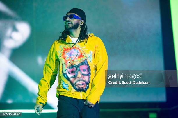 Rapper Amine performs onstage during day 2 of Rolling Loud Los Angeles at NOS Events Center on December 11, 2021 in San Bernardino, California.