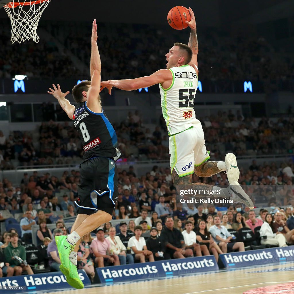 NBL Rd 2 - Melbourne v SEM