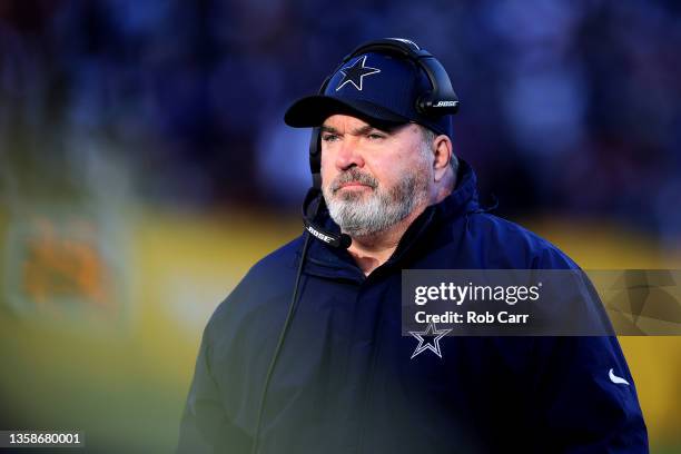 Head coach Mike McCarthy of the Dallas Cowboys looks on against the Washington Football Team during the third quarter at FedExField on December 12,...
