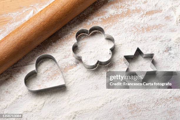 ingredients for baking on wooden rustic table - pastry cutter bildbanksfoton och bilder