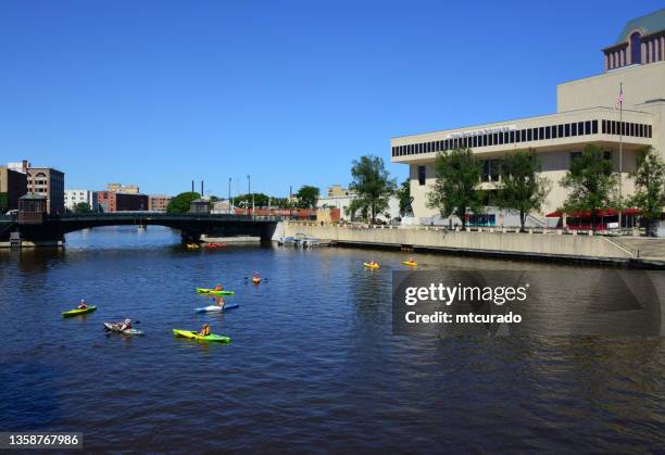marcus center for the performing arts and state street bascule bridge over the milwaukee river, milwaukee, wisconsin, usa - milwaukee wisconsin stock pictures, royalty-free photos & images
