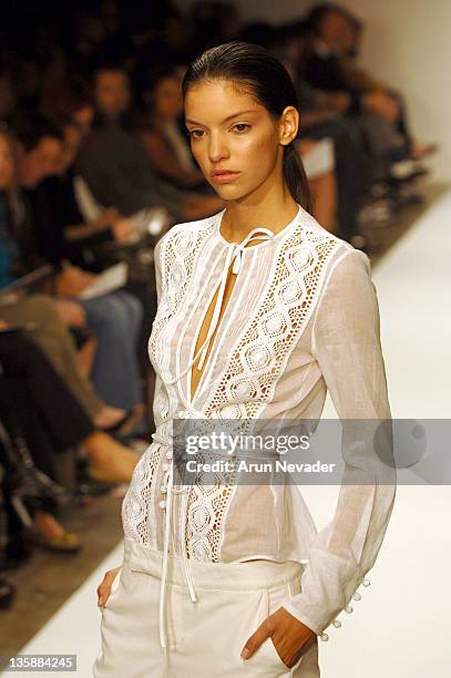 Model wearing Juan Carlos Obando Spring 2006 during Mercedes-Benz Spring 2006 L.A. Fashion Week at Smashbox Studios - Juan Carlos Obando - Runway at...